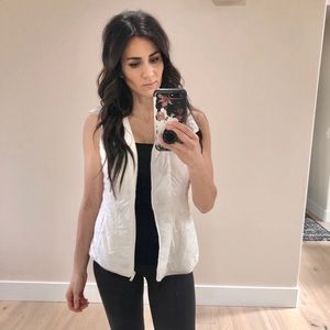 Optional hood white puffer vest